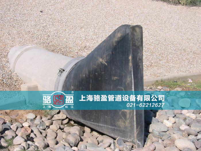 卡箍式<a href=http://yiantimesjz.com/ target=_blank class=infotextkey><a href=http://yiantimesjz.com target=_blank class=infotextkey>鸭嘴阀</a></a>适用于沙滩排放